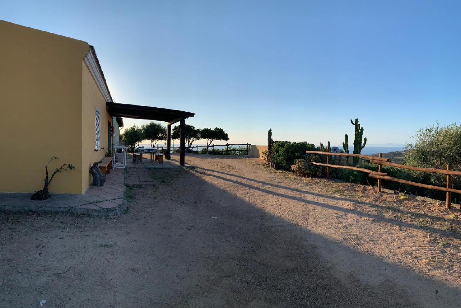 Appartamento Panoramico Isola Rossa Exterior photo